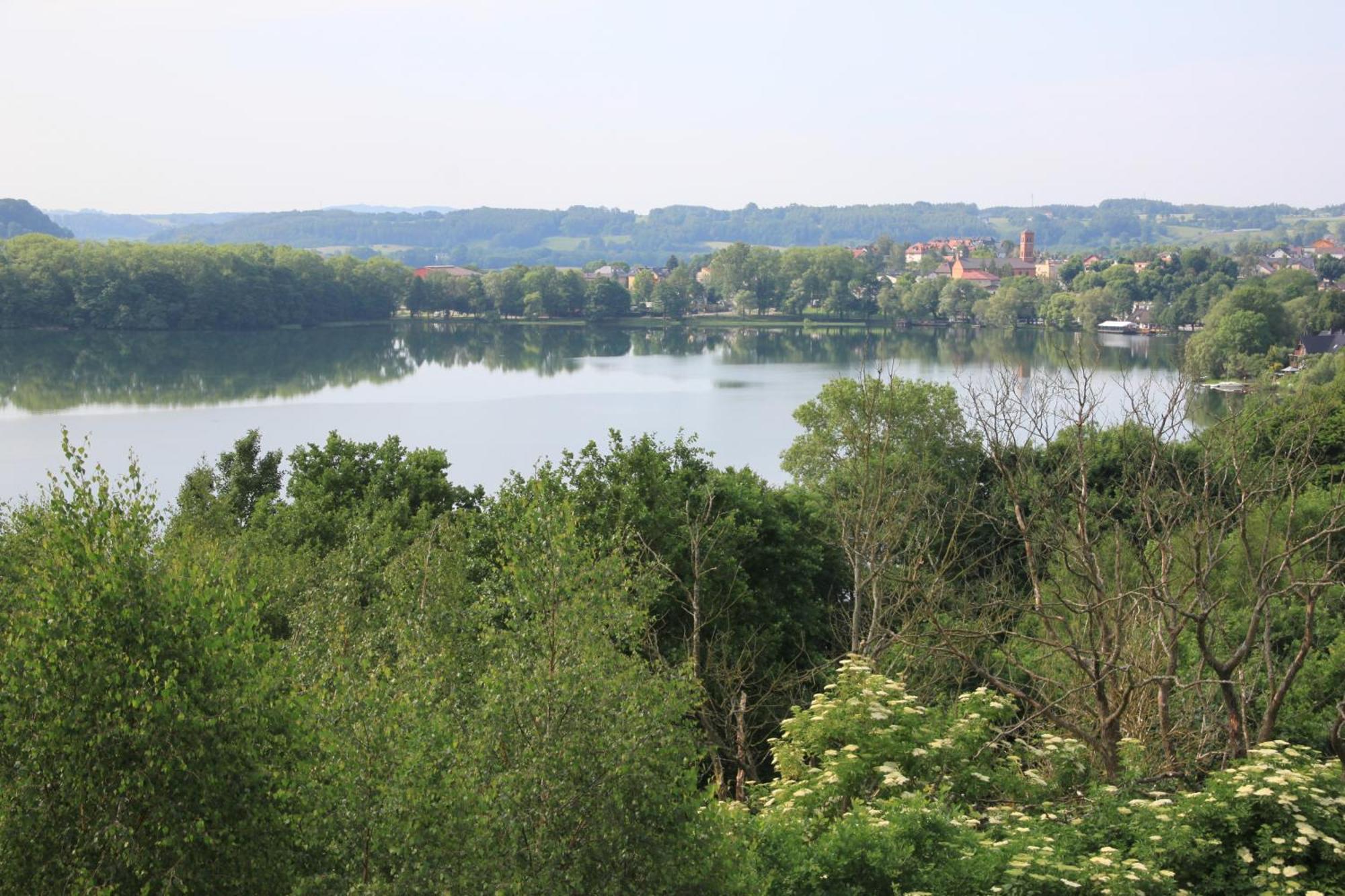 Mira - Mira Pokoje Z Widokiem Na Jezioro Chmielno Exteriör bild