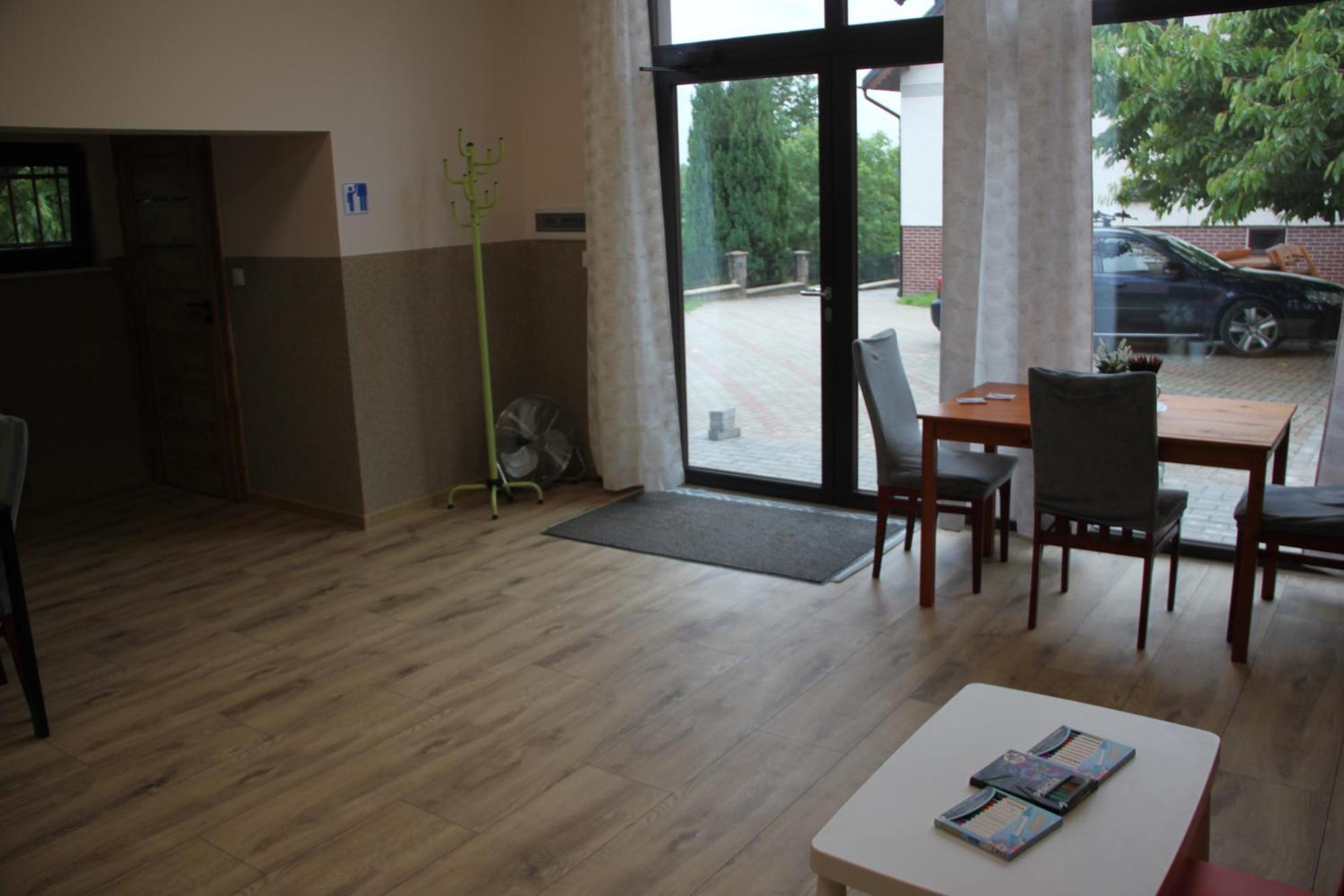 Mira - Mira Pokoje Z Widokiem Na Jezioro Chmielno Exteriör bild