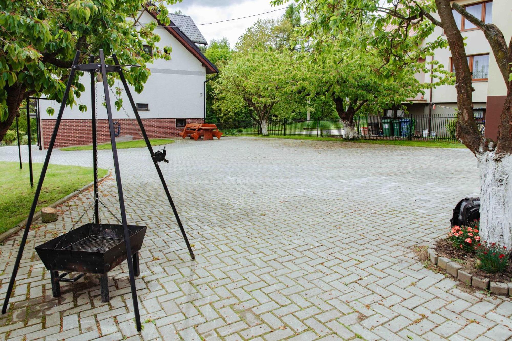 Mira - Mira Pokoje Z Widokiem Na Jezioro Chmielno Exteriör bild
